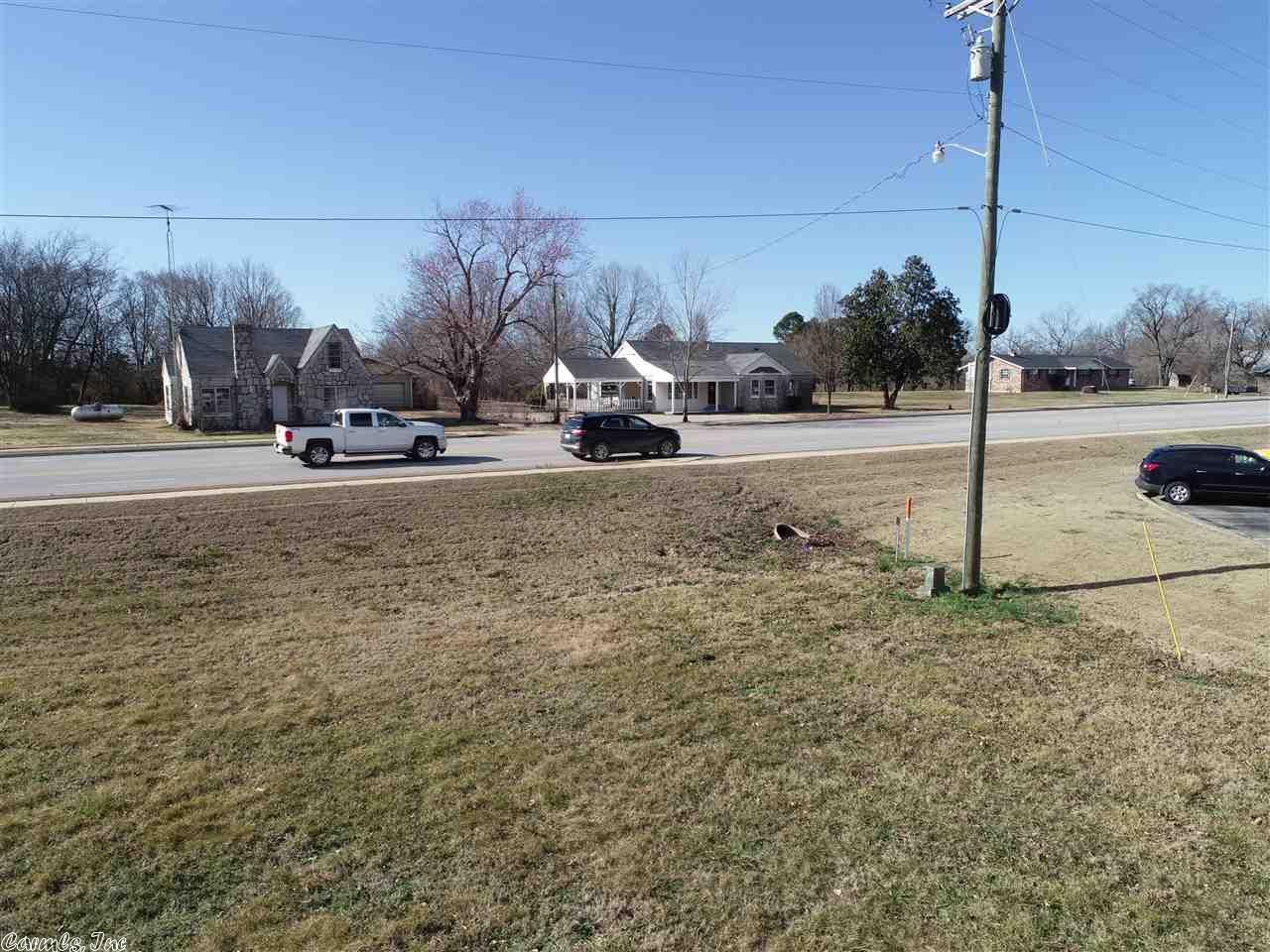 000 E Main, Ash Flat, AR 72513